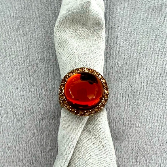 JewelMint Ring - Picture 1 of 5